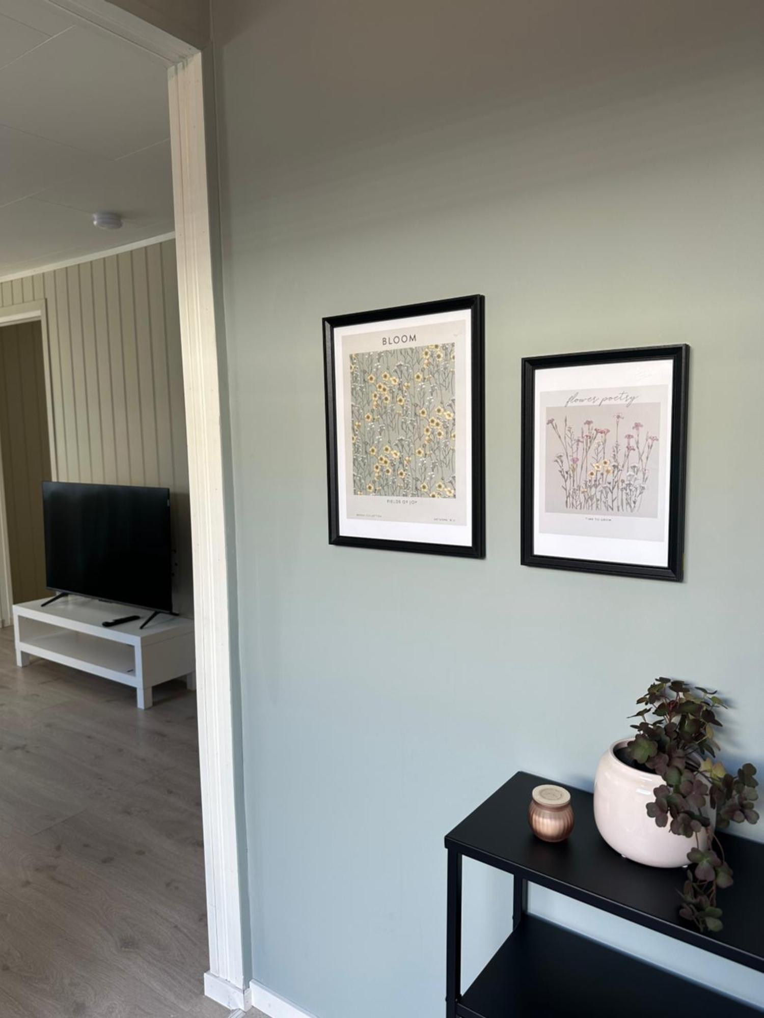 Lys Rent Og Trivelig Hybelleilighet คริสเตียนซานด์ ภายนอก รูปภาพ